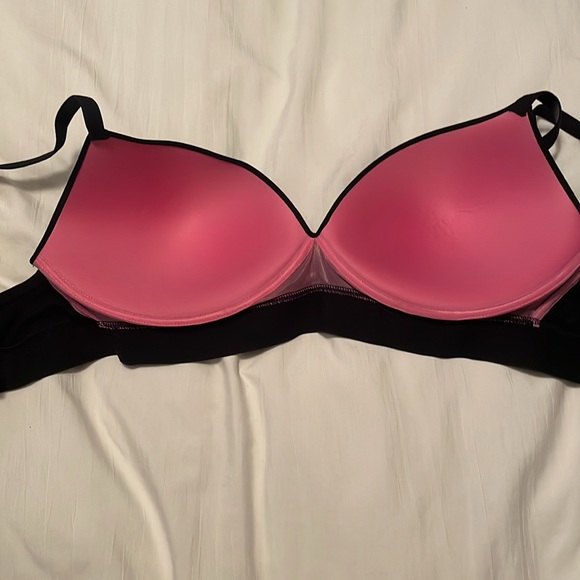 Pink Wireless Push Up - Picture 2 of 3